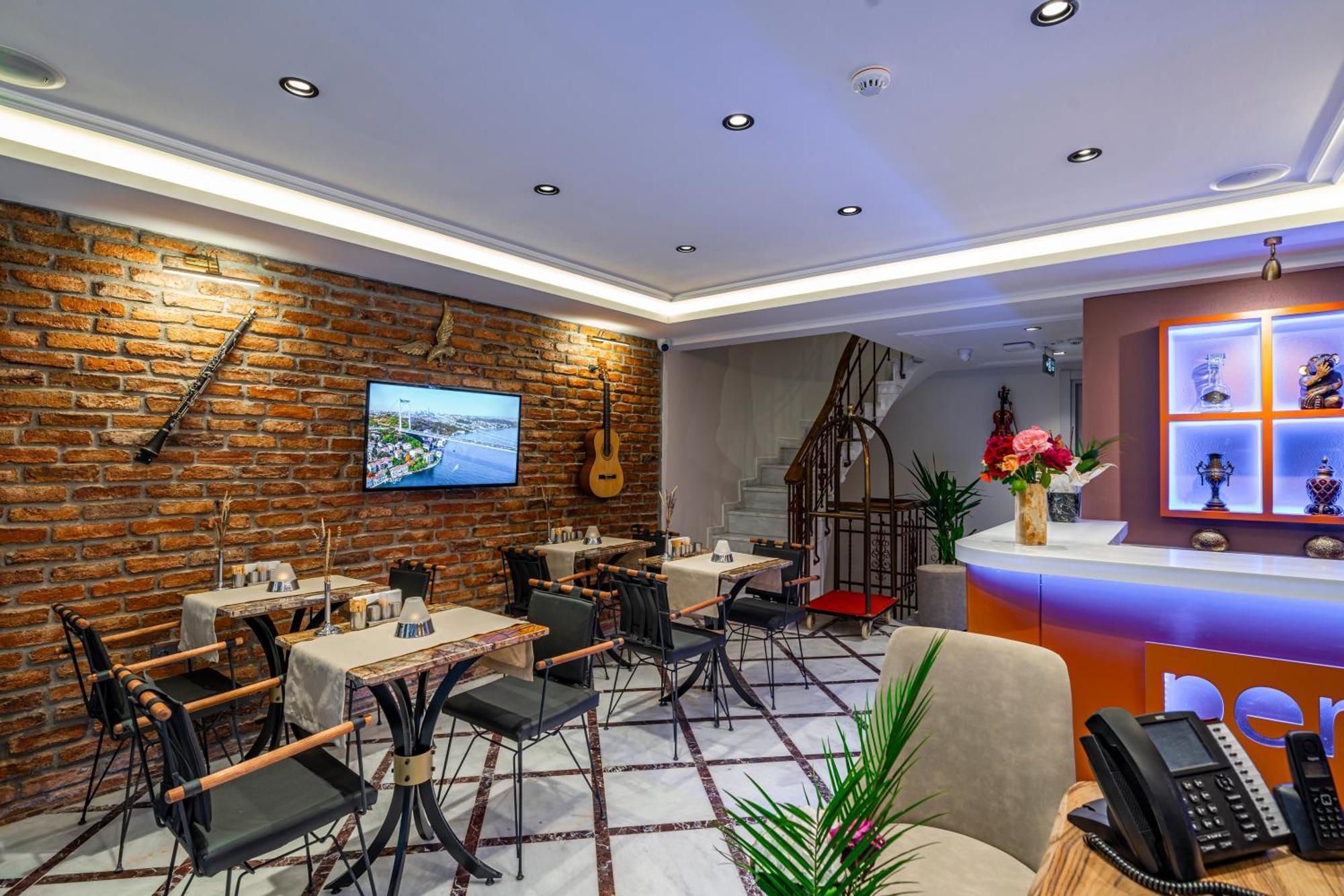 Pera Luna Premium Hotel Istanbul Eksteriør billede