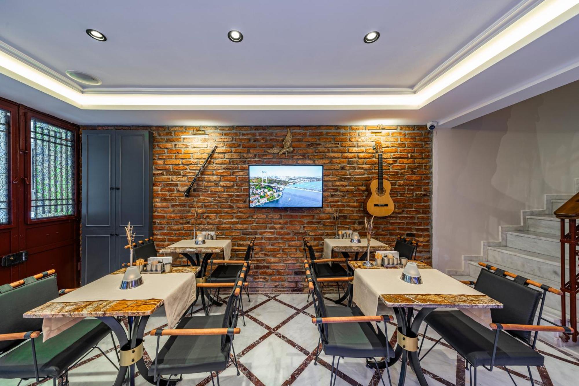 Pera Luna Premium Hotel Istanbul Eksteriør billede