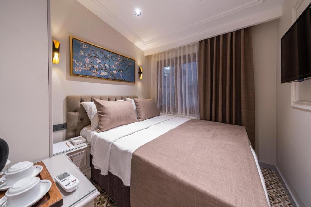 Pera Luna Premium Hotel Istanbul Eksteriør billede