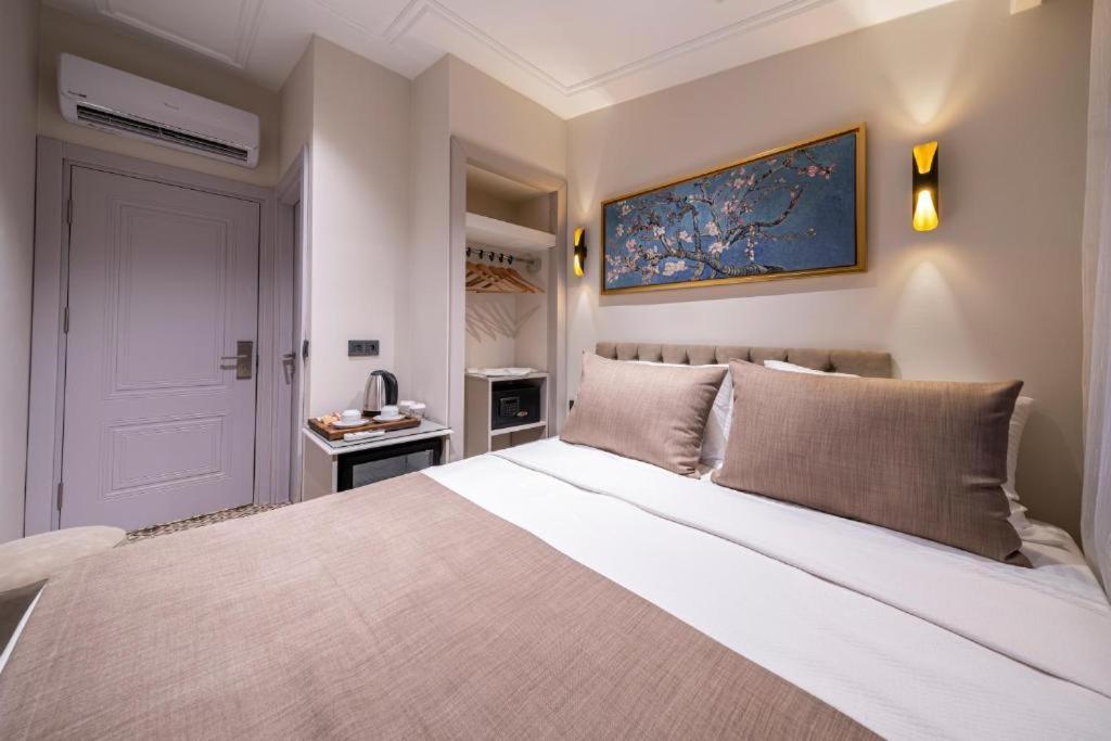 Pera Luna Premium Hotel Istanbul Eksteriør billede